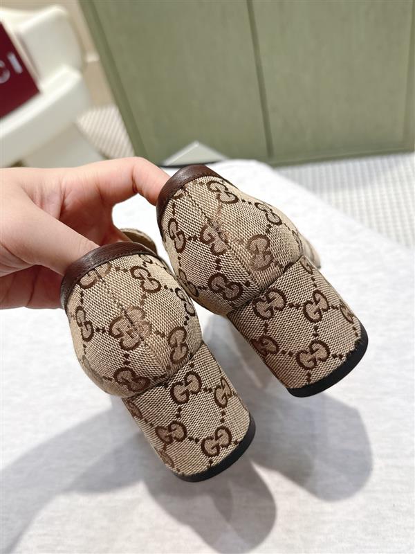 20251127171647349 320